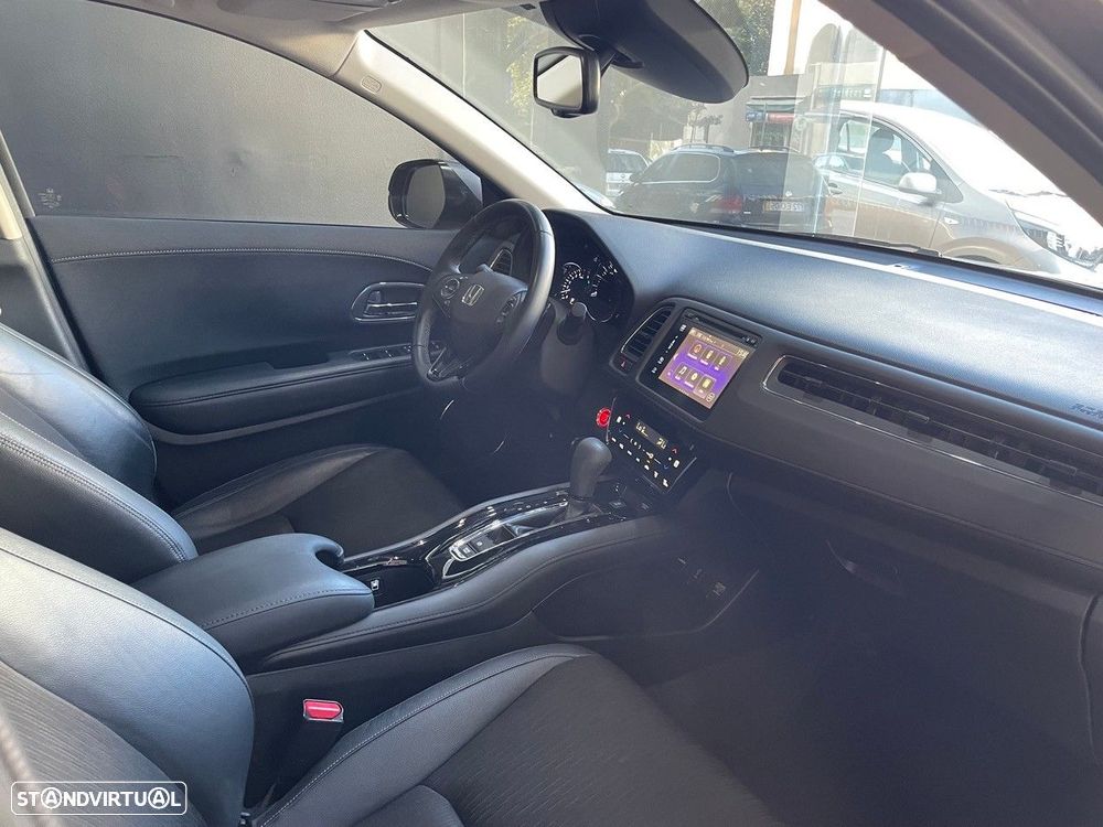 Honda HR-V 1.5 i-VTEC Executive CVT - 12