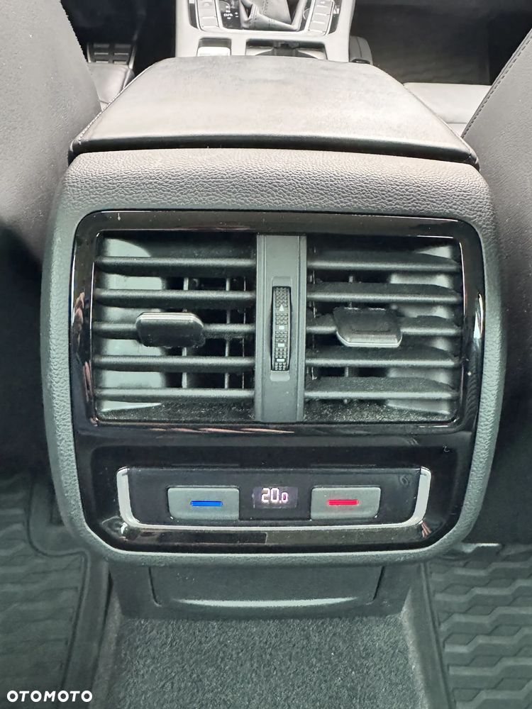 Volkswagen Passat Alltrack 2.0 TDI SCR 4Motion DSG - 15