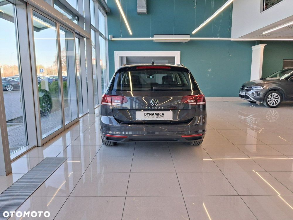 Volkswagen Passat Variant - 6