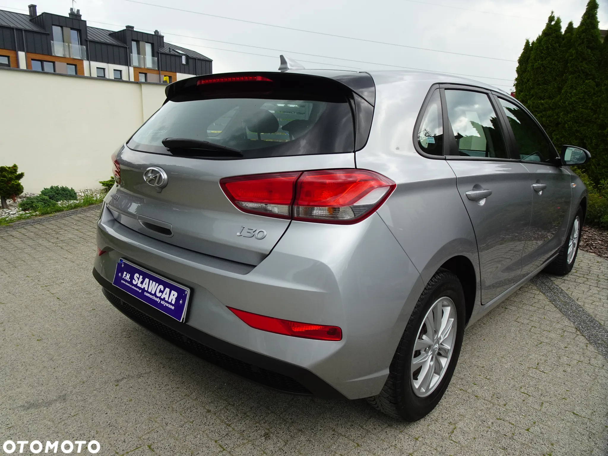 Hyundai i30 1.5 DPI Classic + - 6