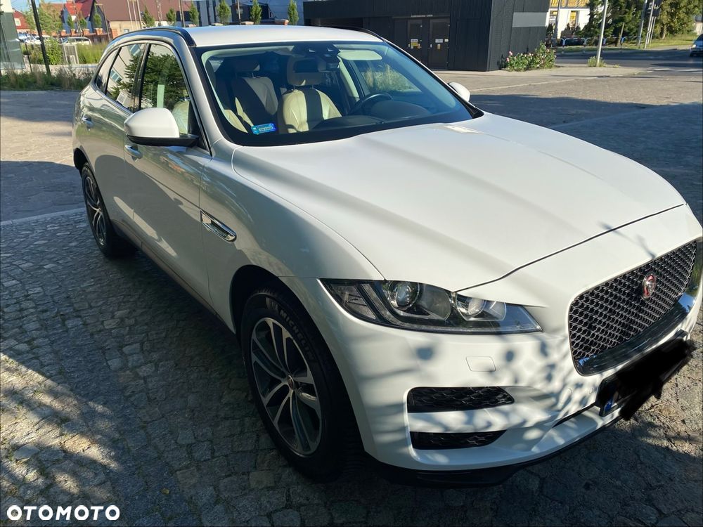 Jaguar F-Pace 2.0 i4D AWD Prestige - 2