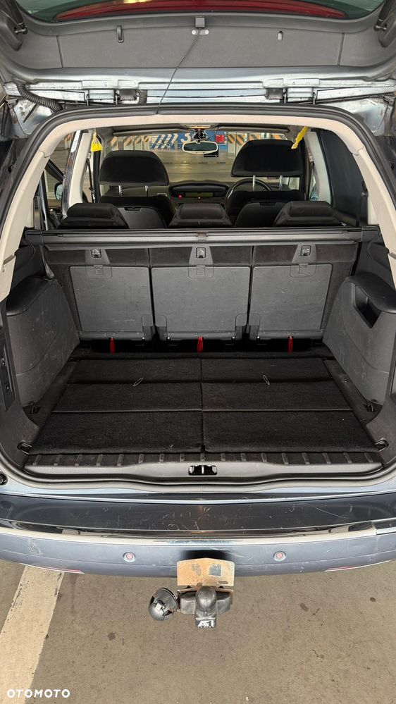 Citroën C4 Picasso - 15