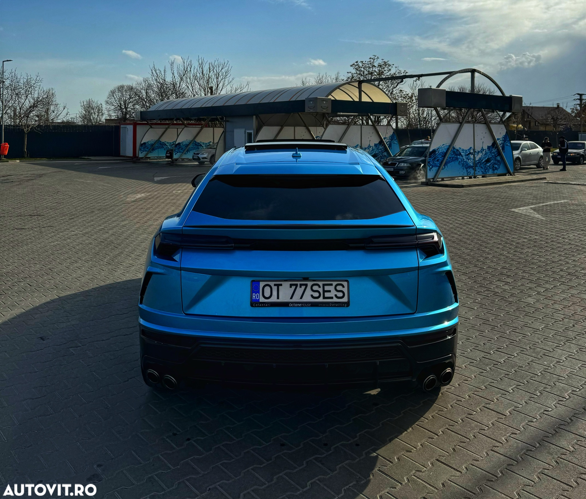 Lamborghini URUS Standard - 8