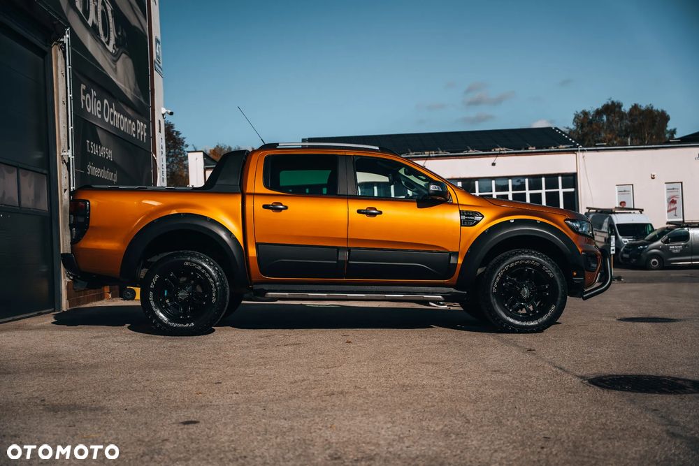 Ford Ranger 2.0 EcoBlue 4x4 DC Wildtrak - 4