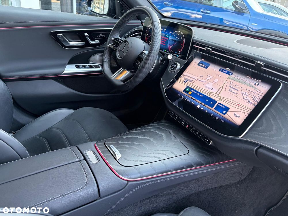 Mercedes-Benz Klasa E 220 d mHEV 4-Matic AMG 9G-Tronic - 21