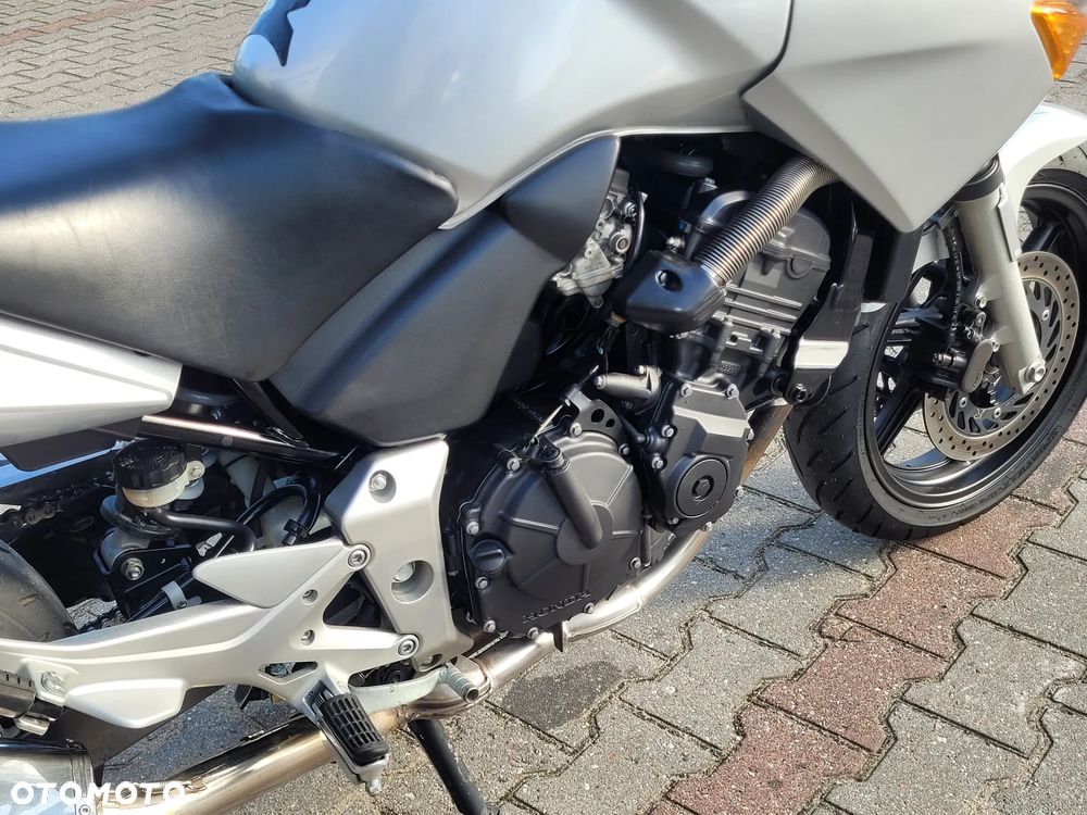Honda CBF - 19