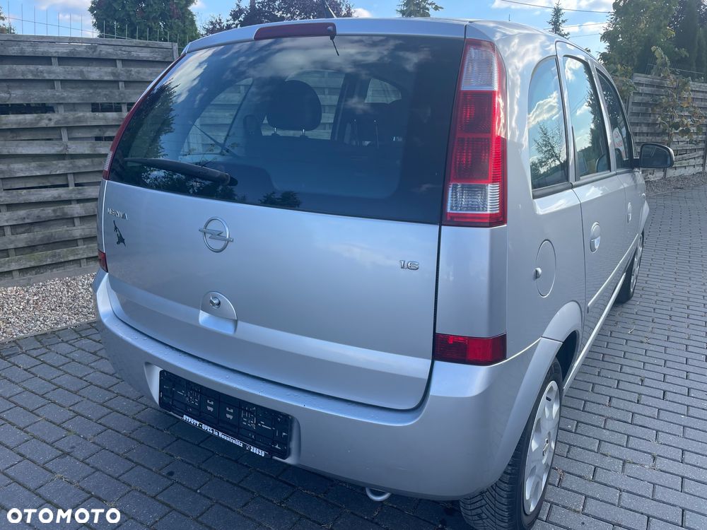 Opel Meriva - 10