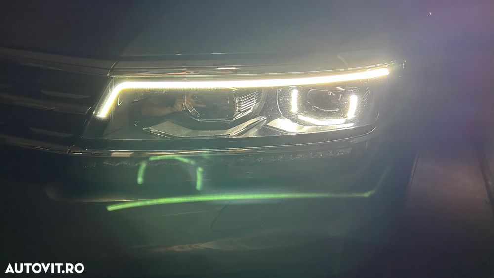 Volkswagen Tiguan - 2