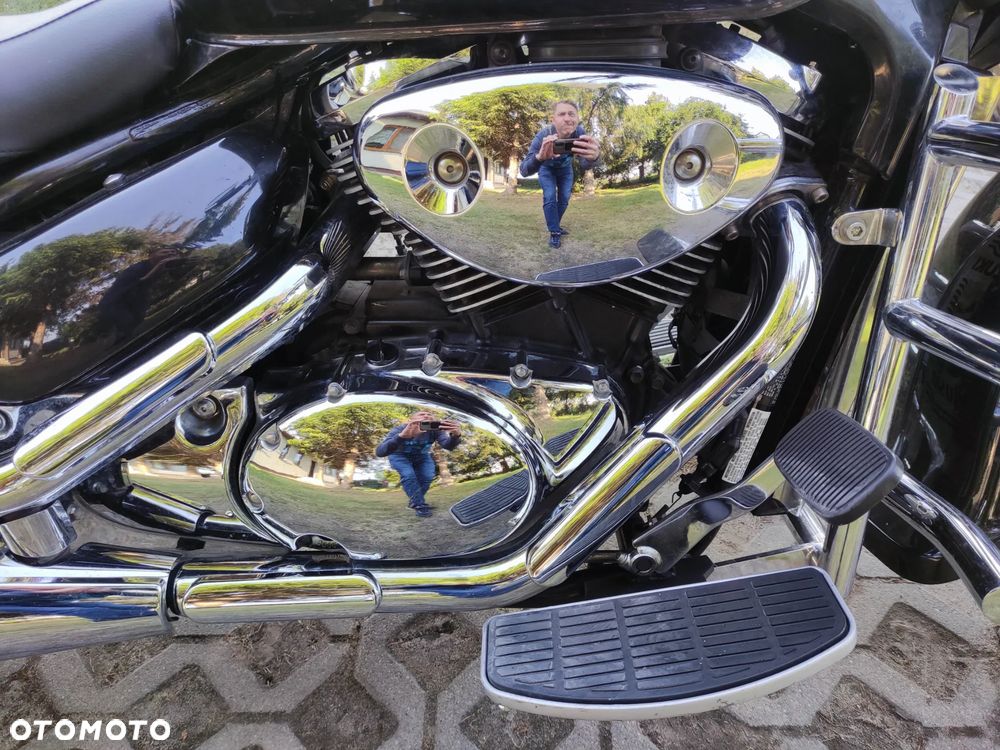 Suzuki Boulevard - 11