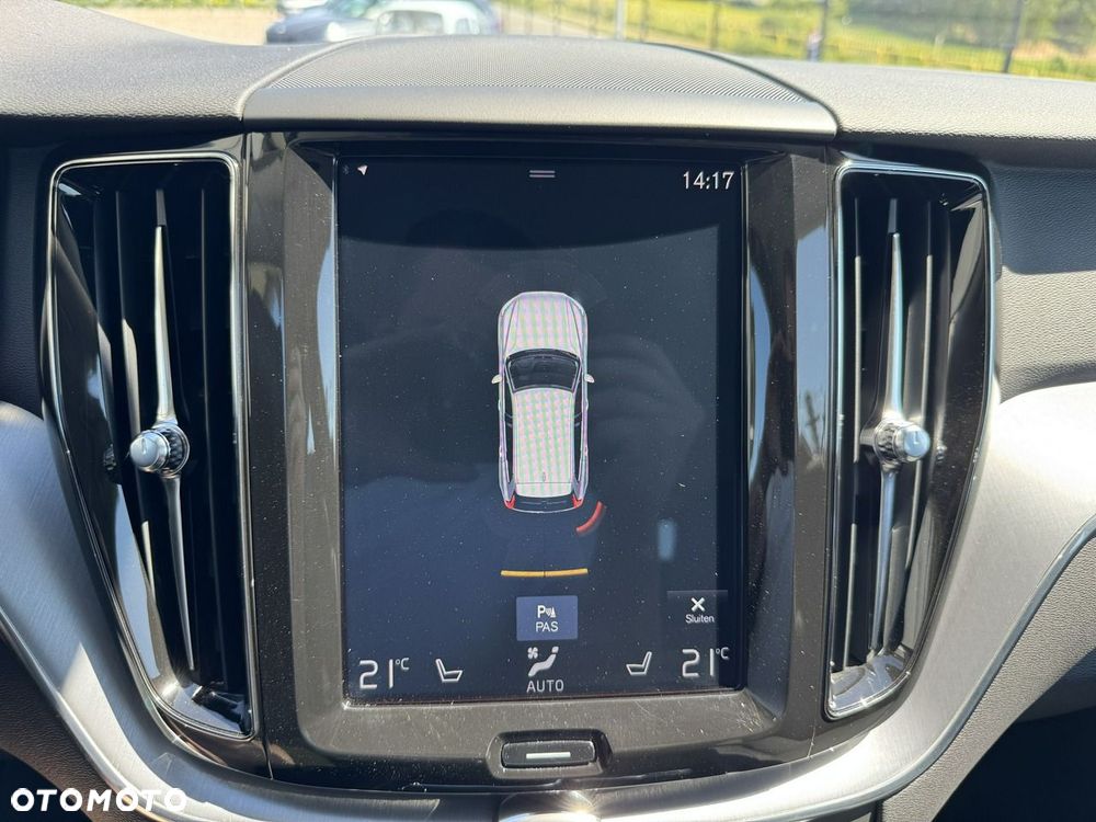 Volvo XC 60 - 22