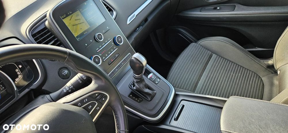 Renault Scenic BLUE dCi 120 EDC BUSINESS EDITION - 32