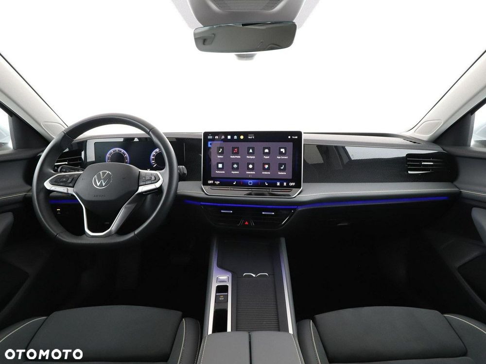 Volkswagen Passat Variant 1.5 e-TSI OPF DSG Business - 16
