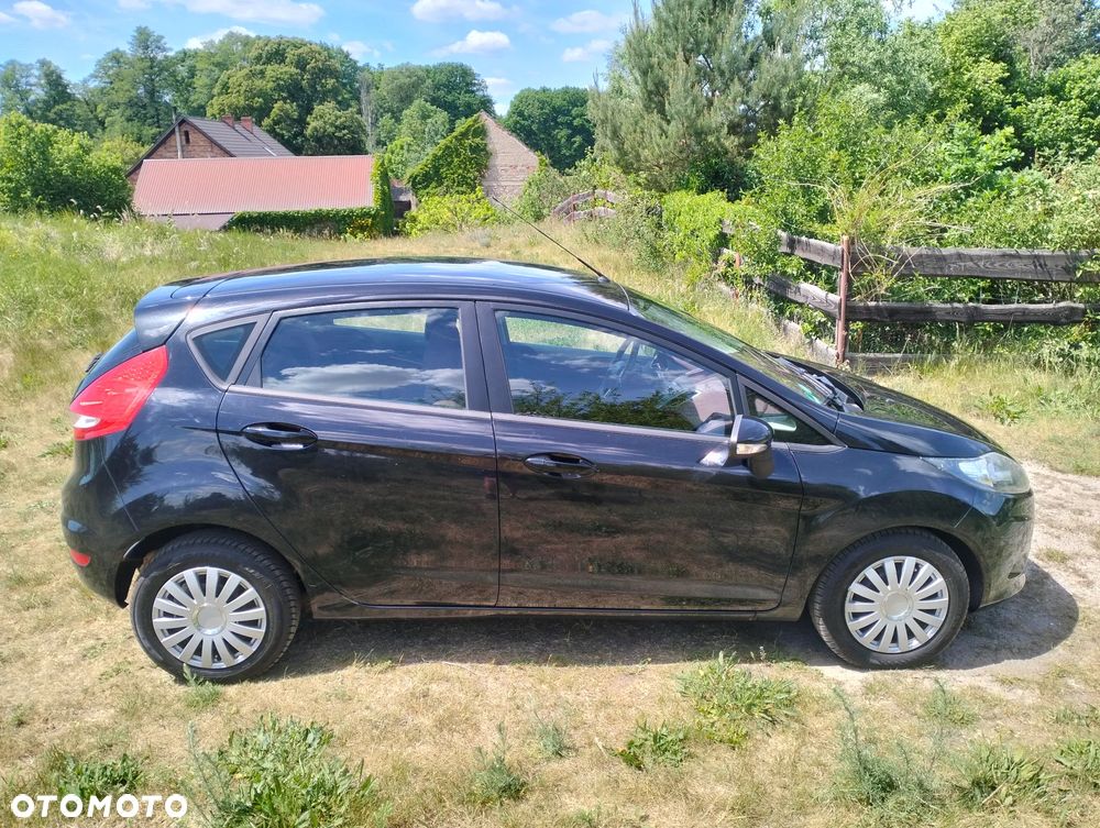 Ford Fiesta 1.25 Ambiente - 3