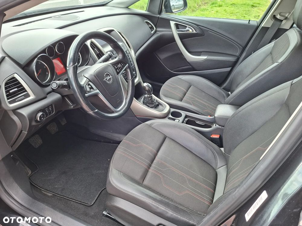 Opel Astra 1.7 CDTI DPF 150 Jahre - 7