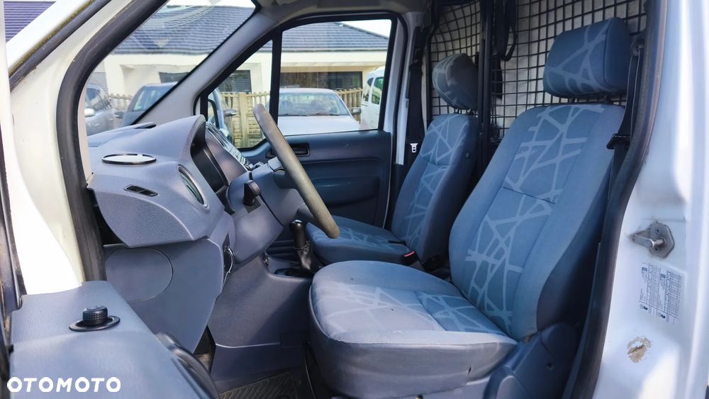 Ford Transit Connect - 18