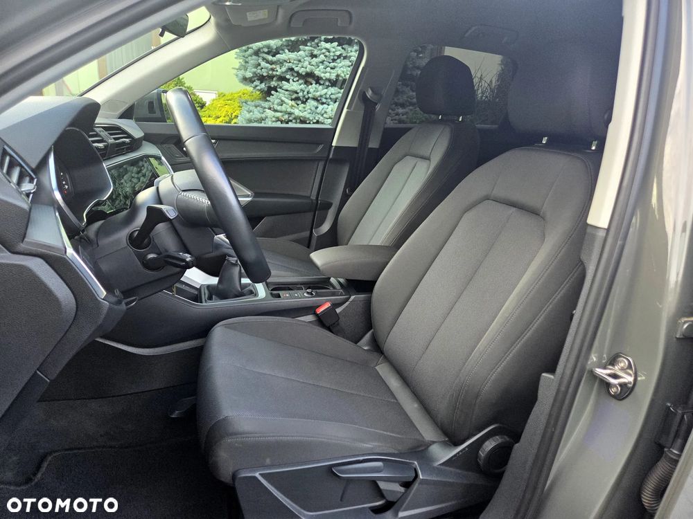 Audi Q3 35 TFSI Advanced - 22