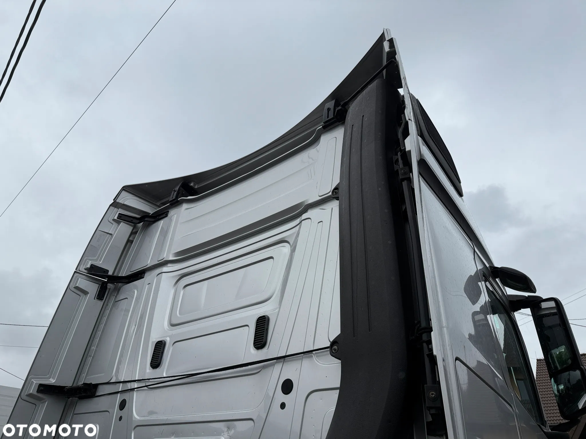 Mercedes-Benz Actros - 14