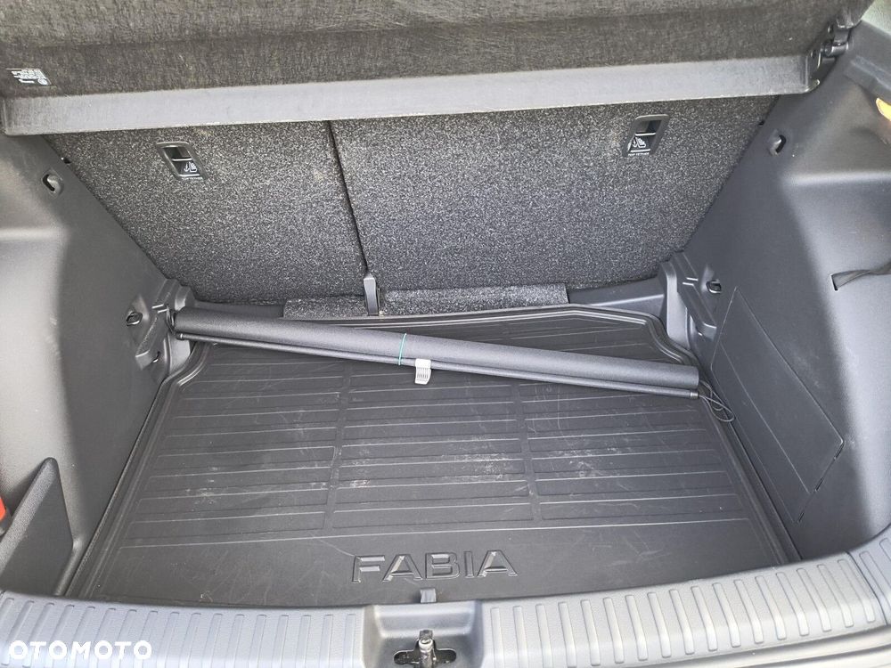 Skoda Fabia 1.0 TSI Edition 130 - 17