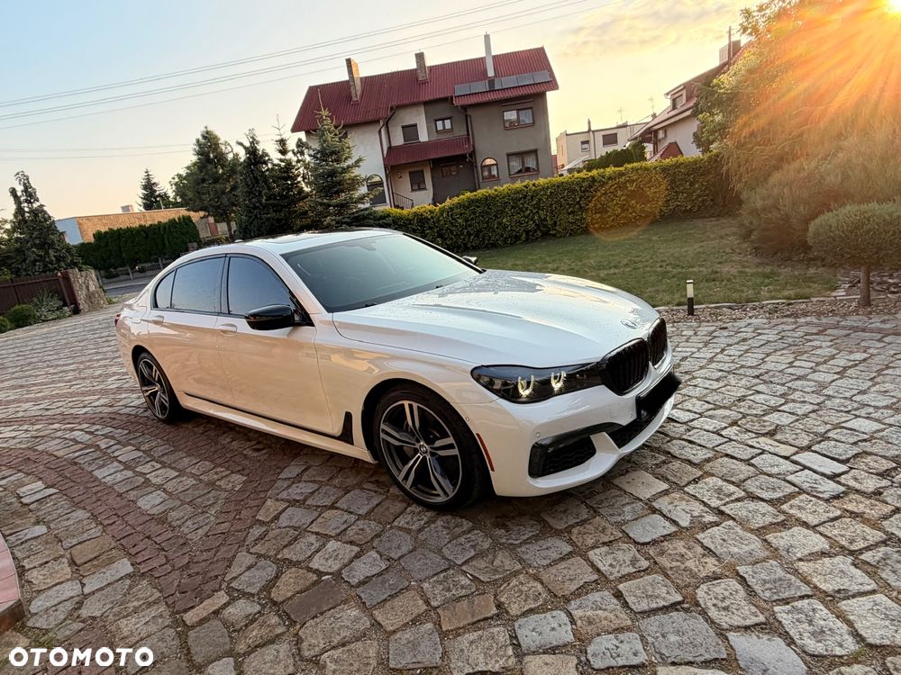BMW Seria 7 740Li - 8