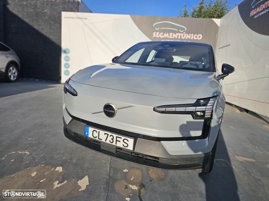 Volvo EX30 69 kWh Single Motor Extended Range Plus - 5