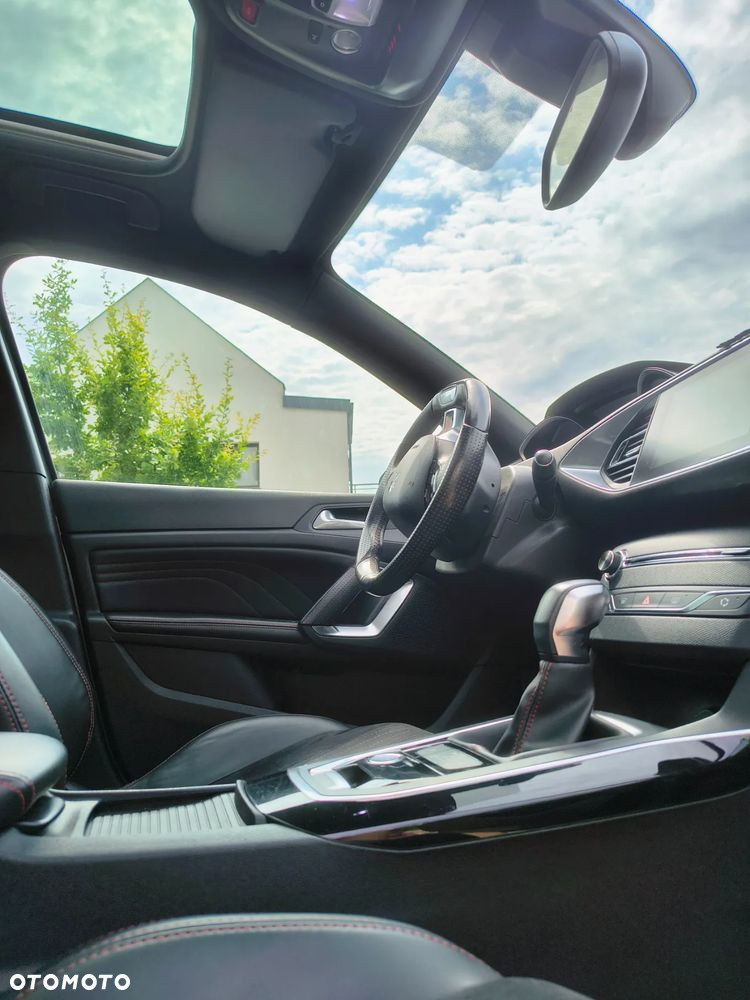 Peugeot 308 - 17