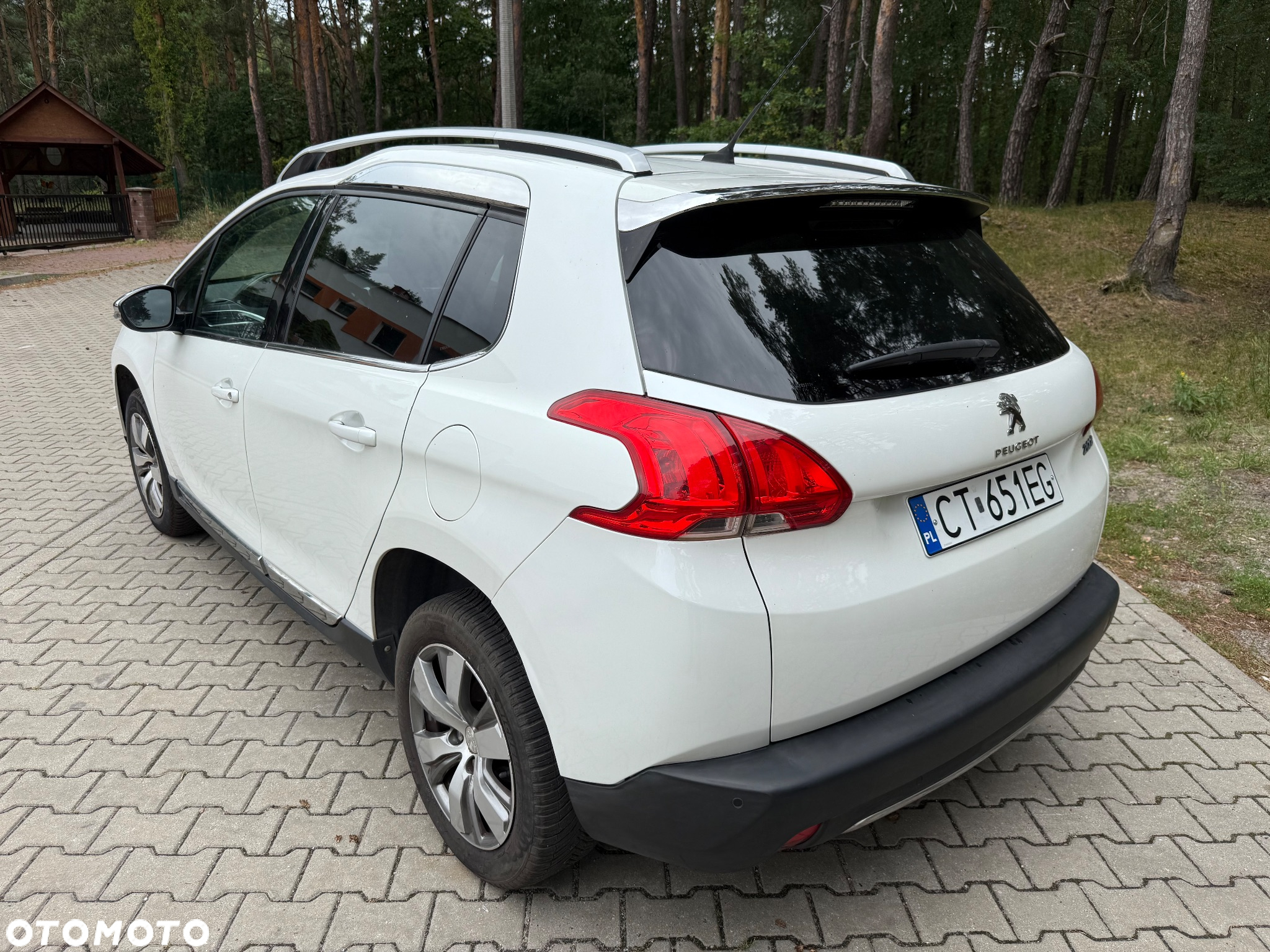 Peugeot 2008 82 VTI Allure - 4