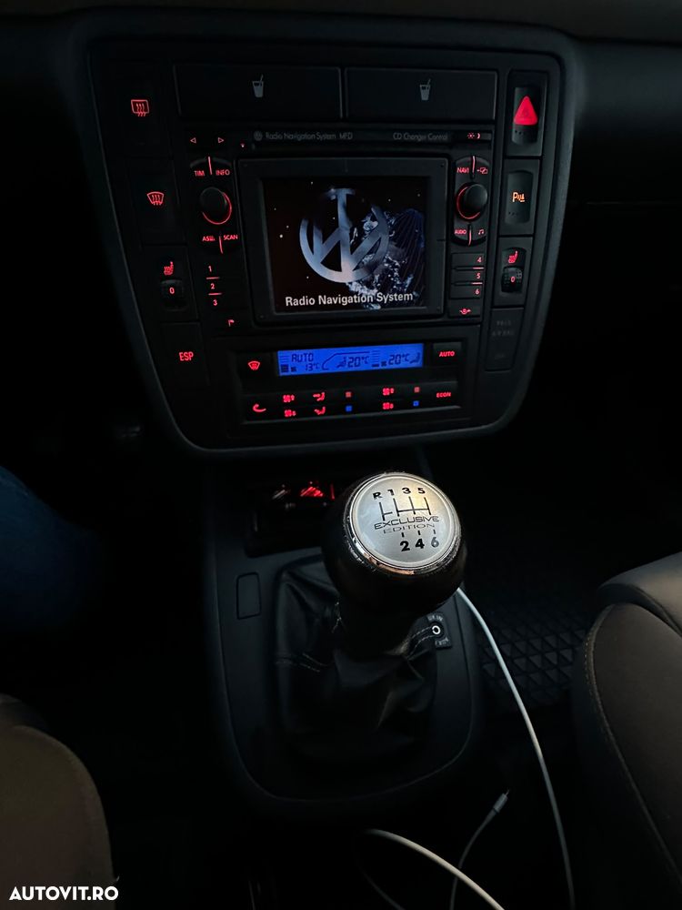 Volkswagen Sharan - 15