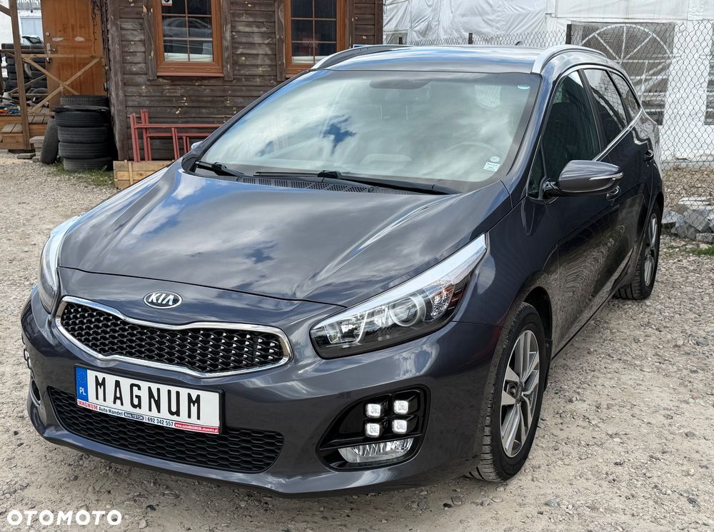 Kia Ceed 1.6 CRDi 136 ISG GT Line - 22