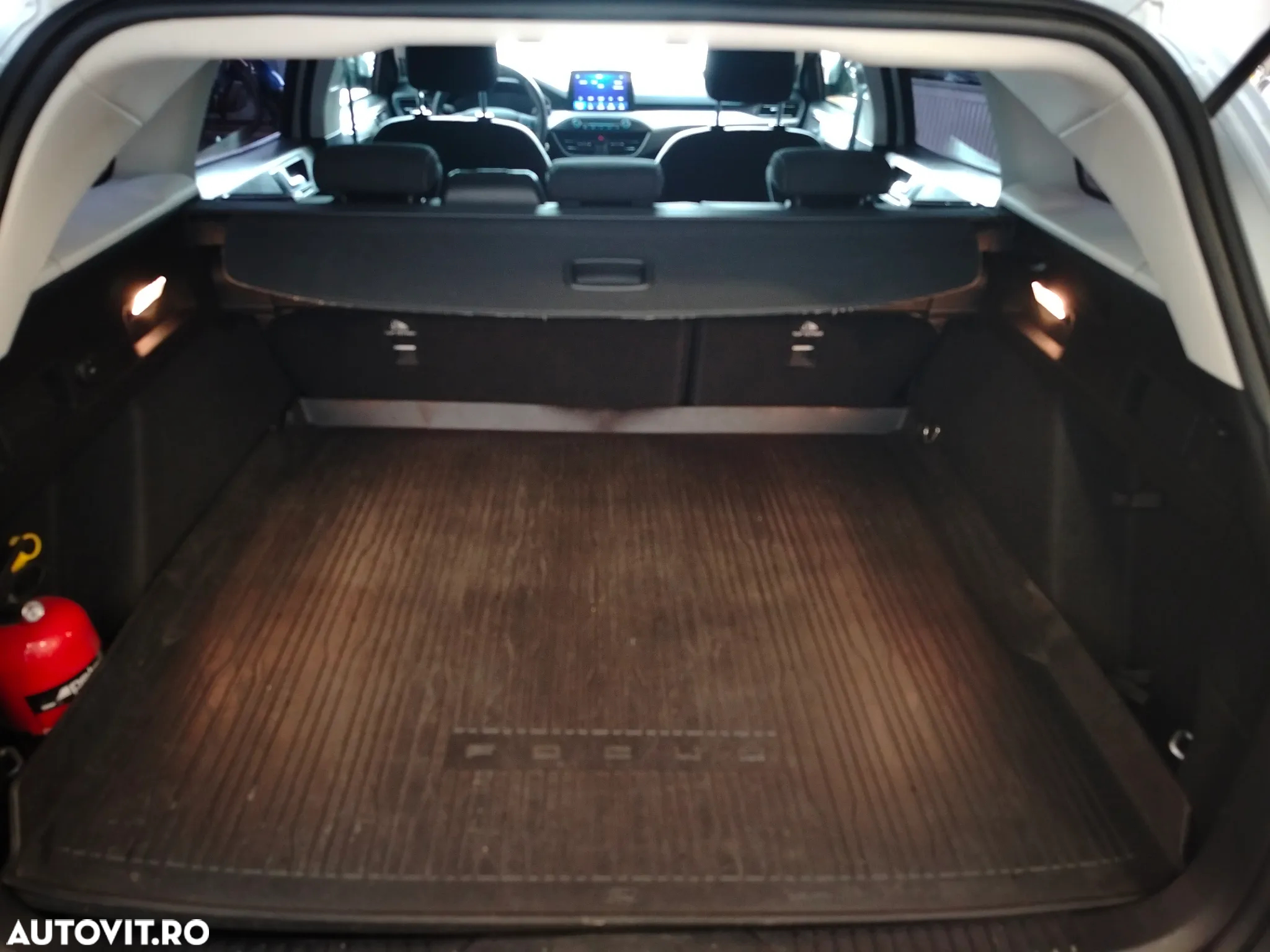 Ford Focus 1.5 EcoBlue Connected - 6