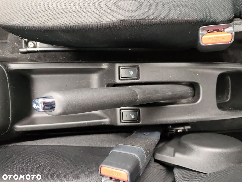 Suzuki Swift 1.2 Dualjet SHVS Premium Plus - 28