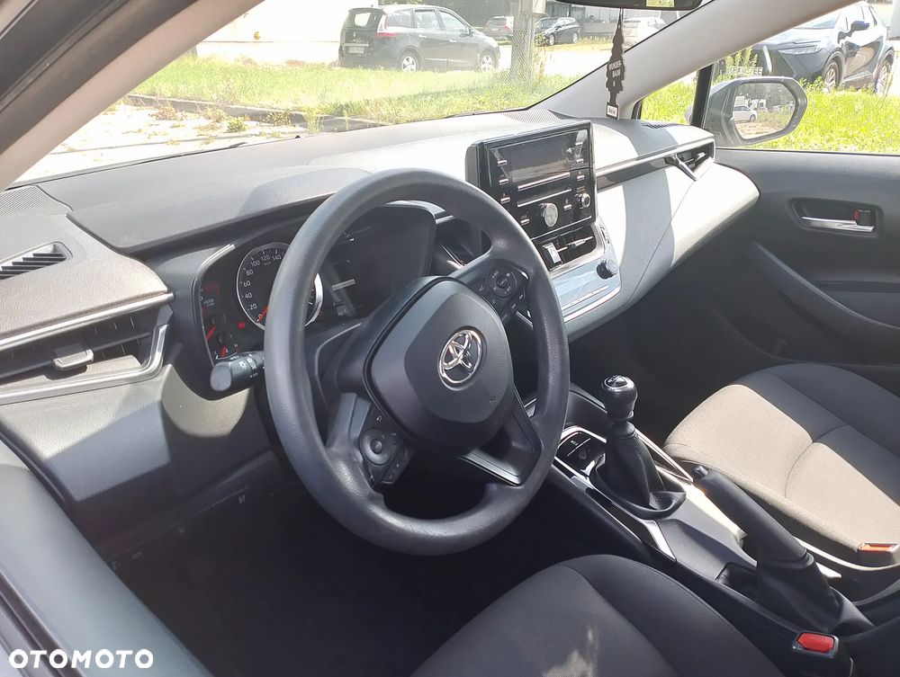 Toyota Corolla 1.6 Active - 7