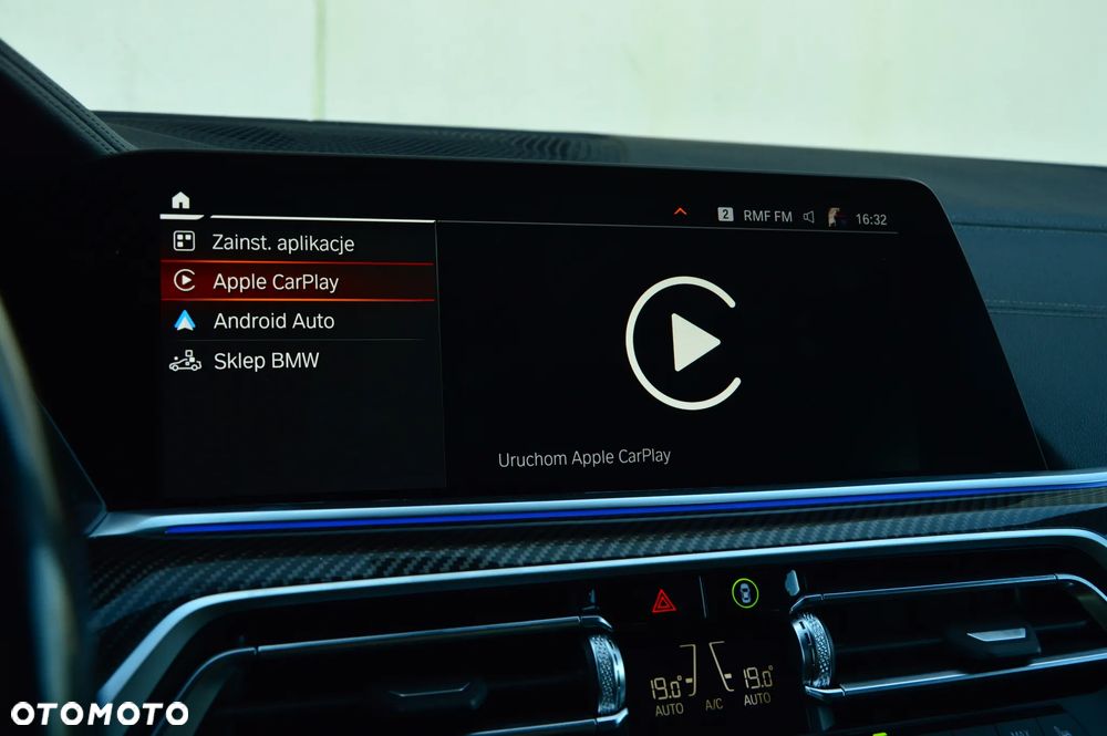 BMW X6 M50i - 33
