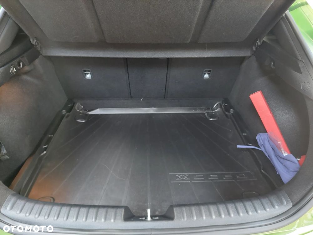 Kia XCeed 1.5 T-GDI L - 22