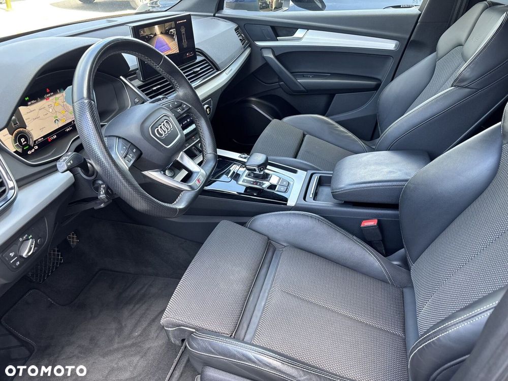 Audi Q5 Sportback - 16