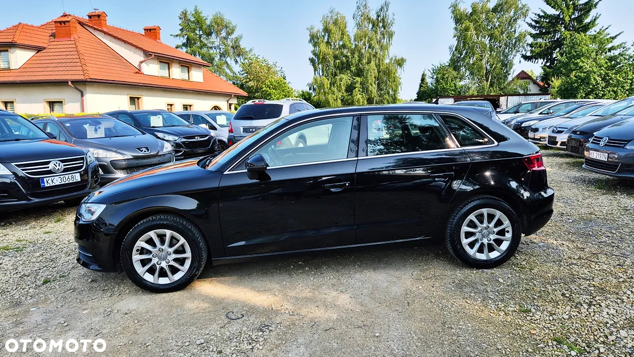 Audi A3 1.2 TFSI Sportback S tronic Ambiente - 20