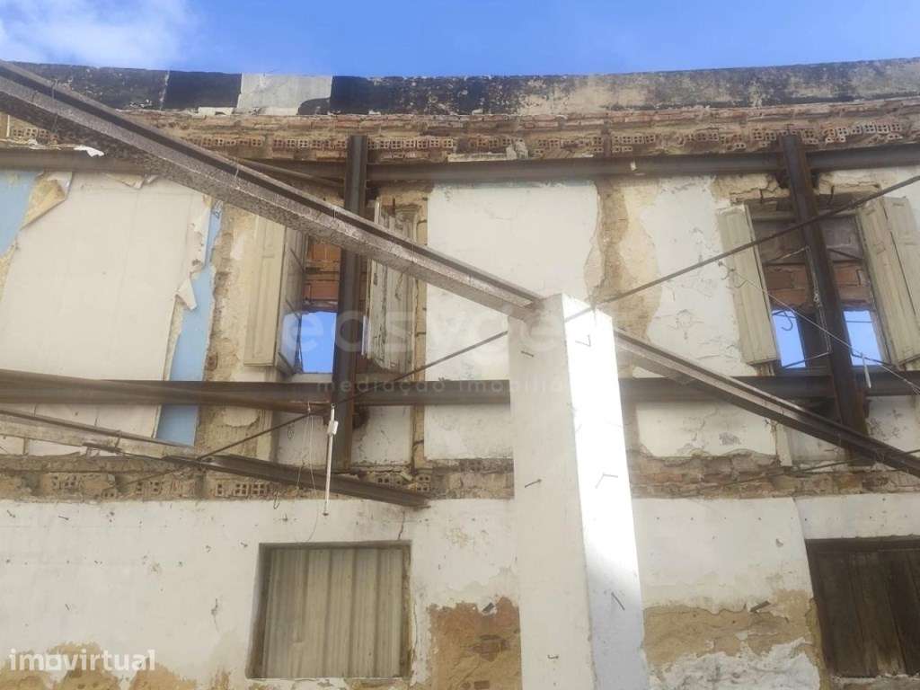 Prédio para Reabilitação zona de ARU com Projeto aprovado, Setúbal - Grande imagem: 2/13