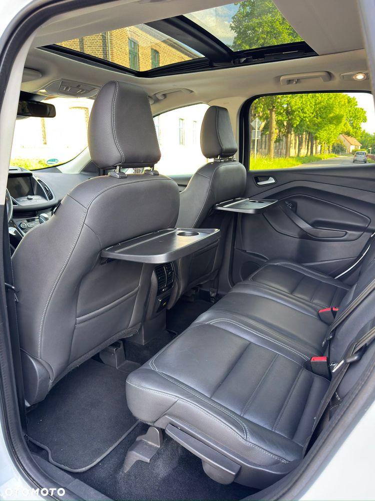 Ford Kuga 2.0 EcoBlue 4x4 TITANIUM - 20
