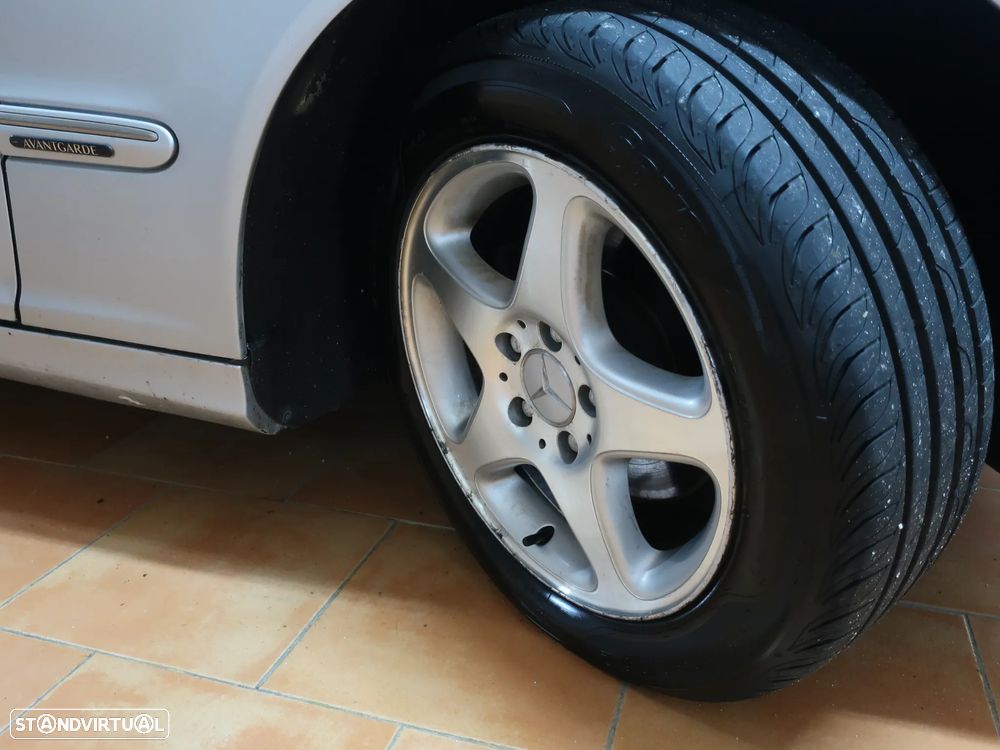 Mercedes-Benz C 220 - 6