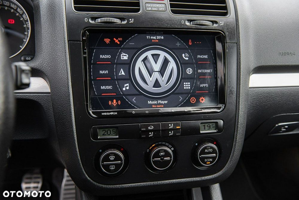 Volkswagen Golf 2.0 GTI - 21