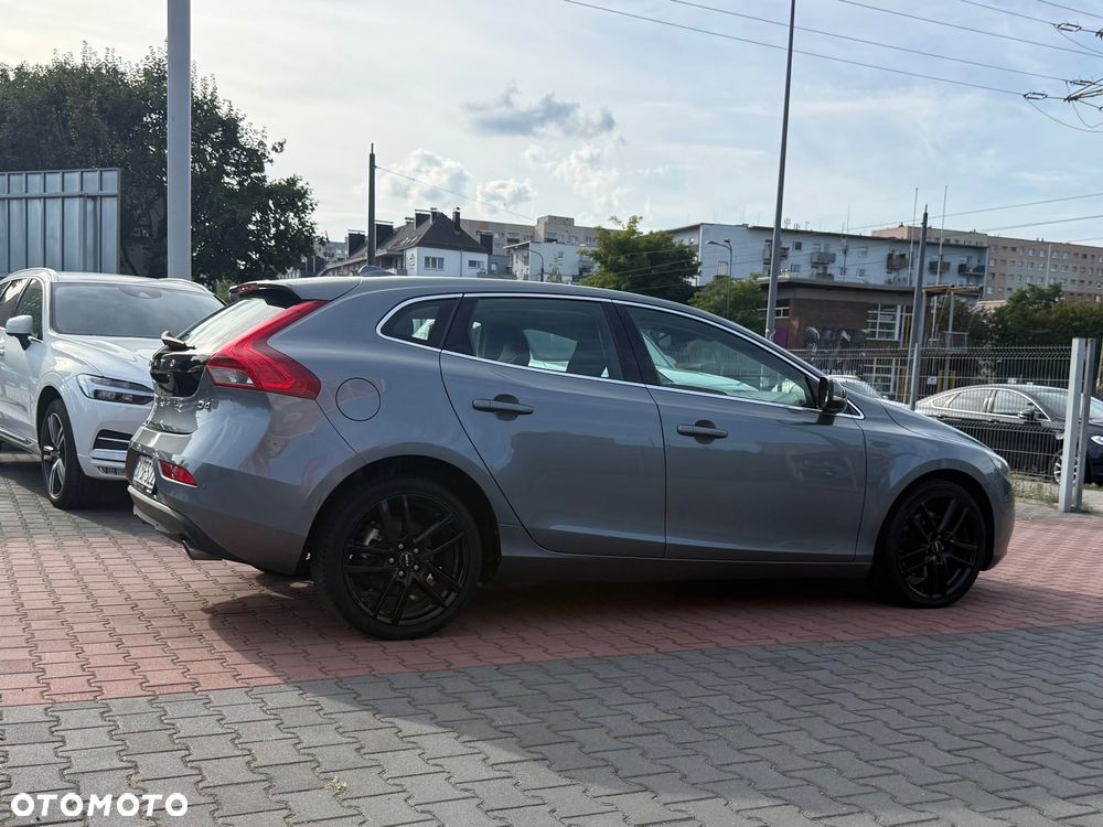 Volvo V40 D4 Drive-E Momentum - 7