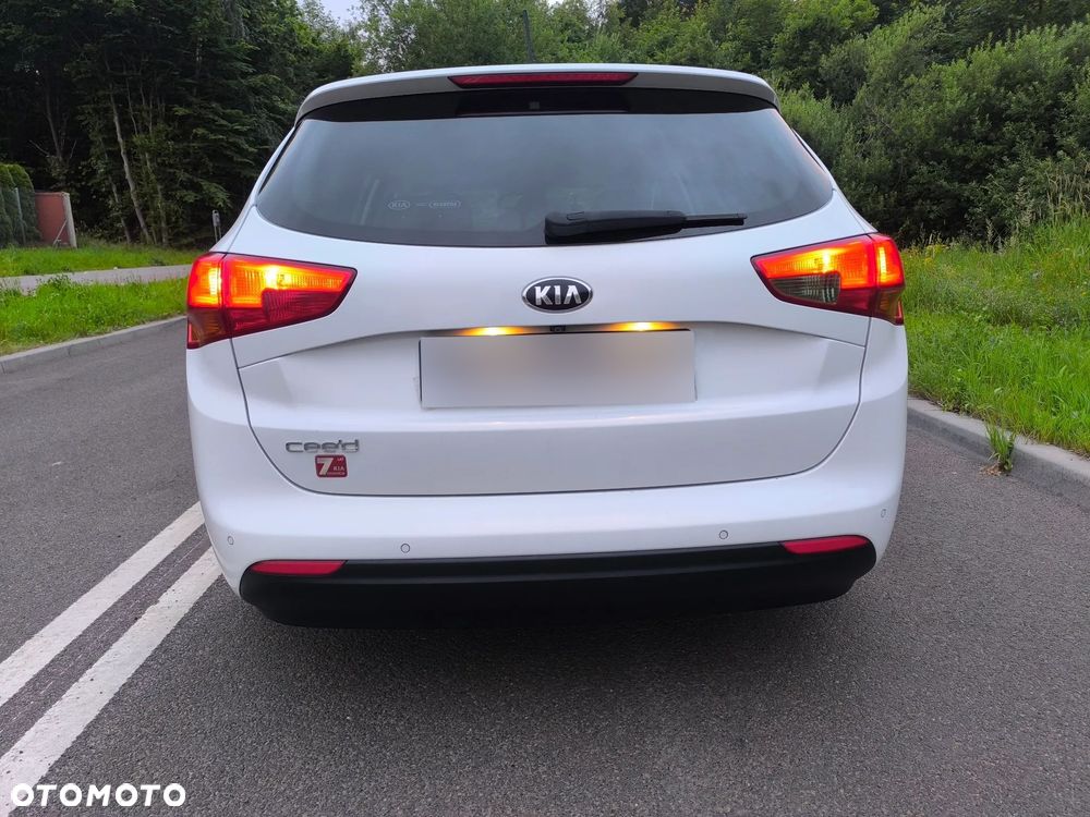Kia Ceed 1.6 GDI L Business Line - 22