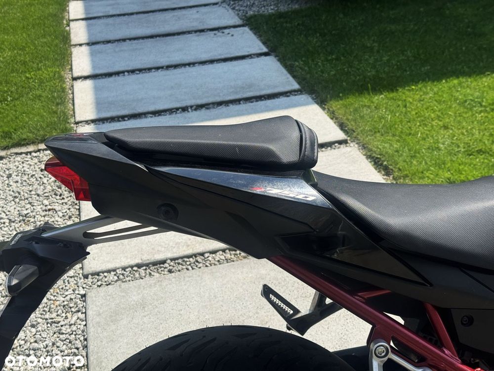 Honda Hornet - 9