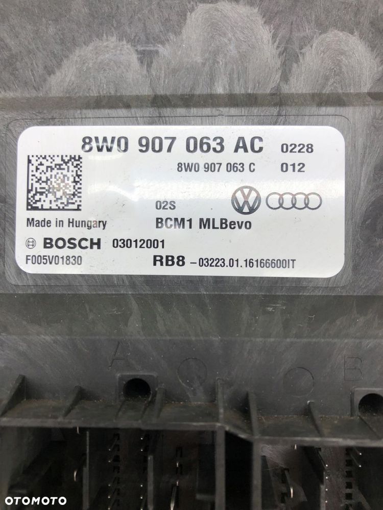 AUDI A4 B9 MODUŁ KOMFORTU 8W0907063AC - 2