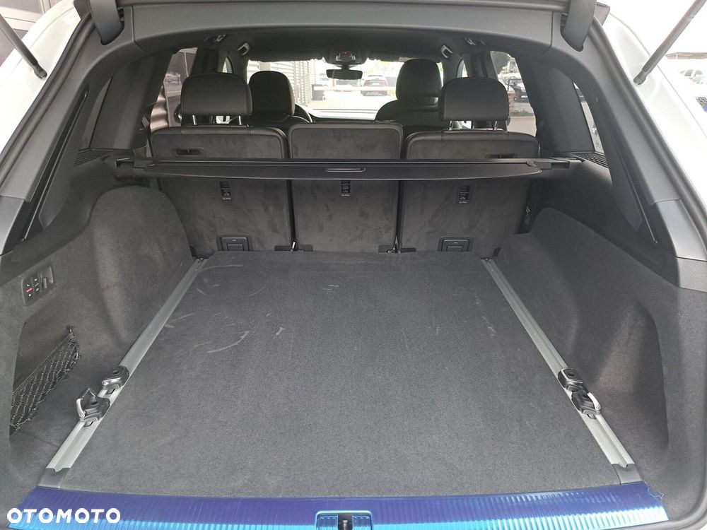 Audi Q7 - 17
