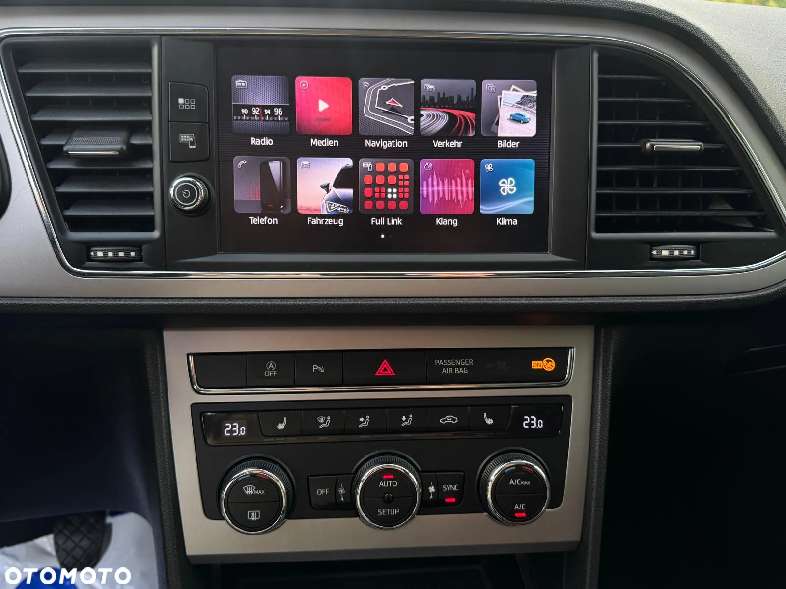 Seat Leon ST 1.8 TSI Start&Stop XCELLENCE - 24
