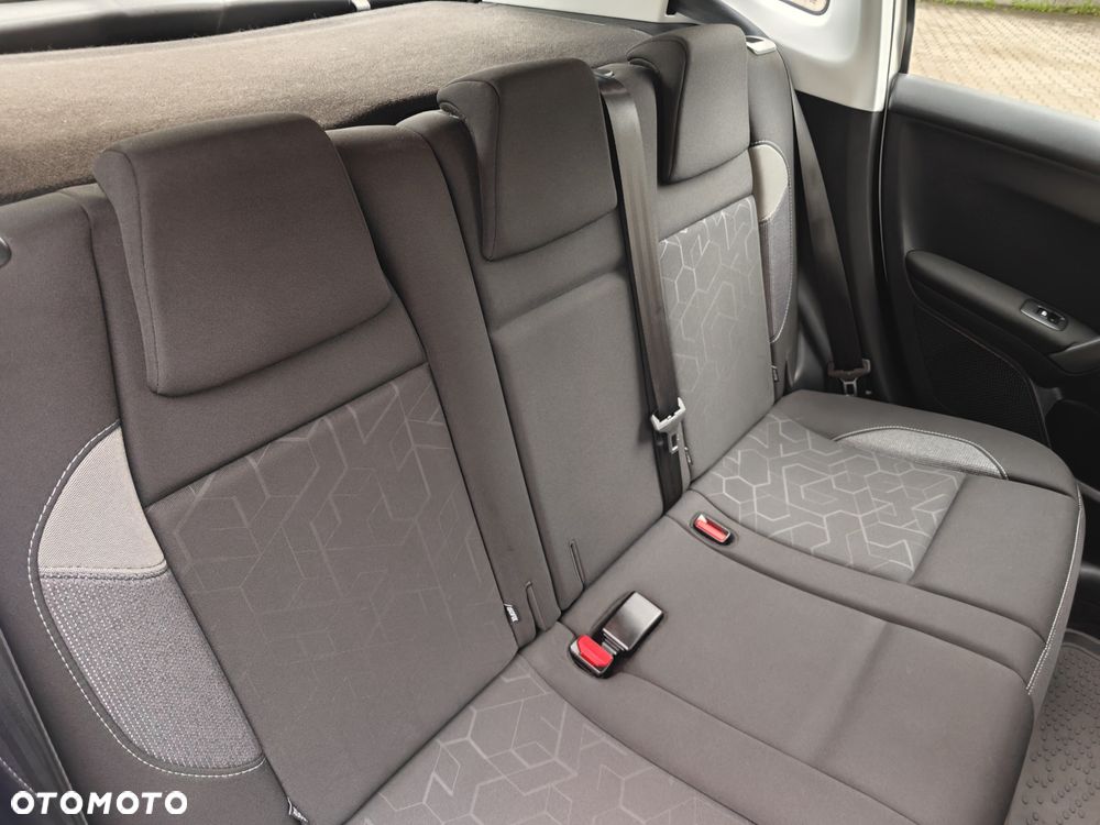 Peugeot 2008 1.2 Pure Tech Active S&S - 20