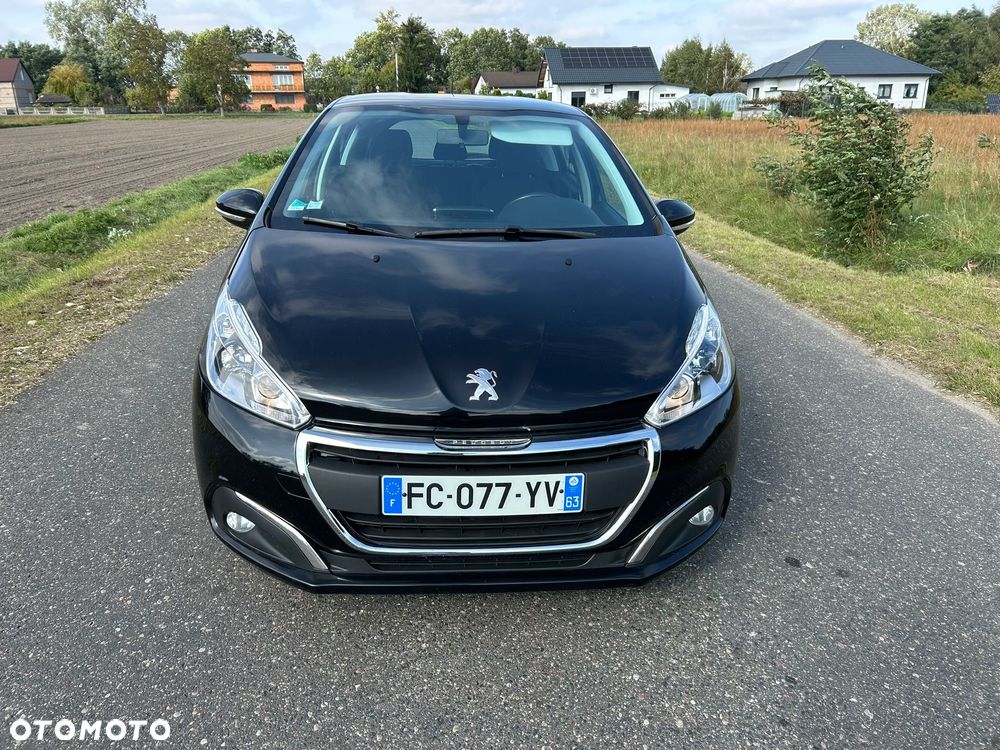 Peugeot 208 1.5 BlueHDi Allure S&S - 18
