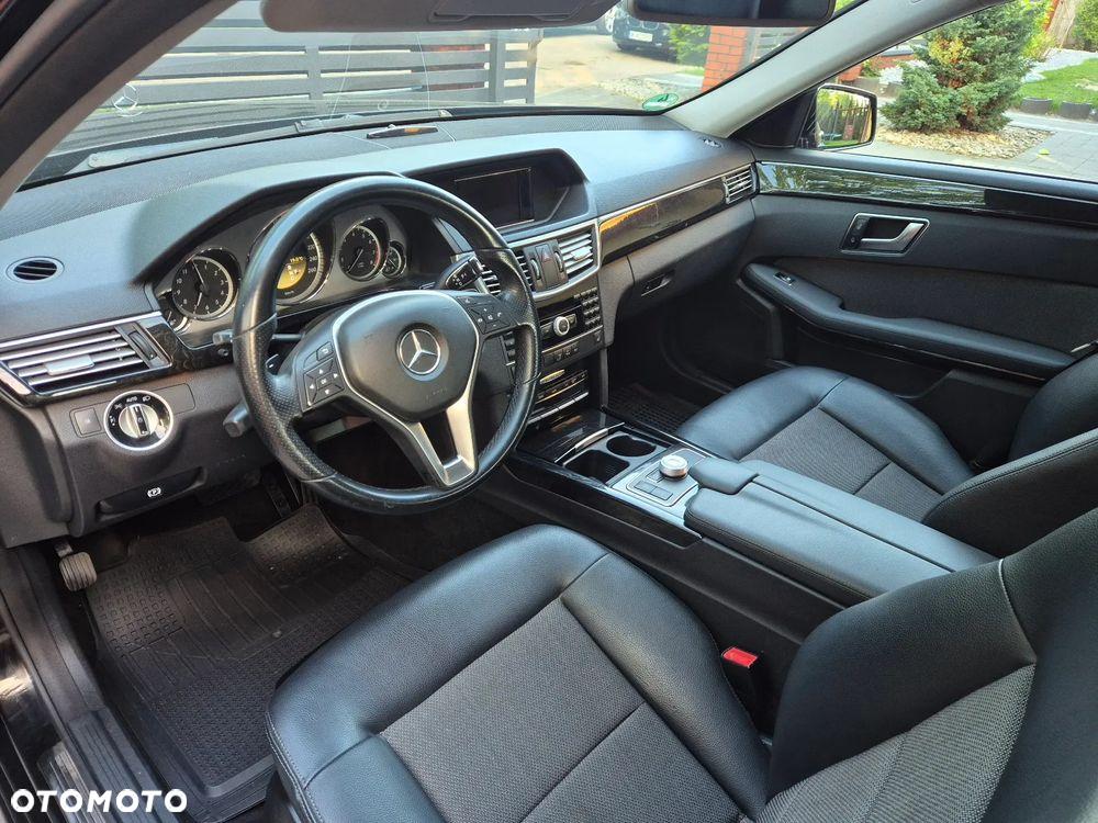 Mercedes-Benz Klasa E 200 BlueEFFICIENCY 7G-TRONIC Avantgarde - 35