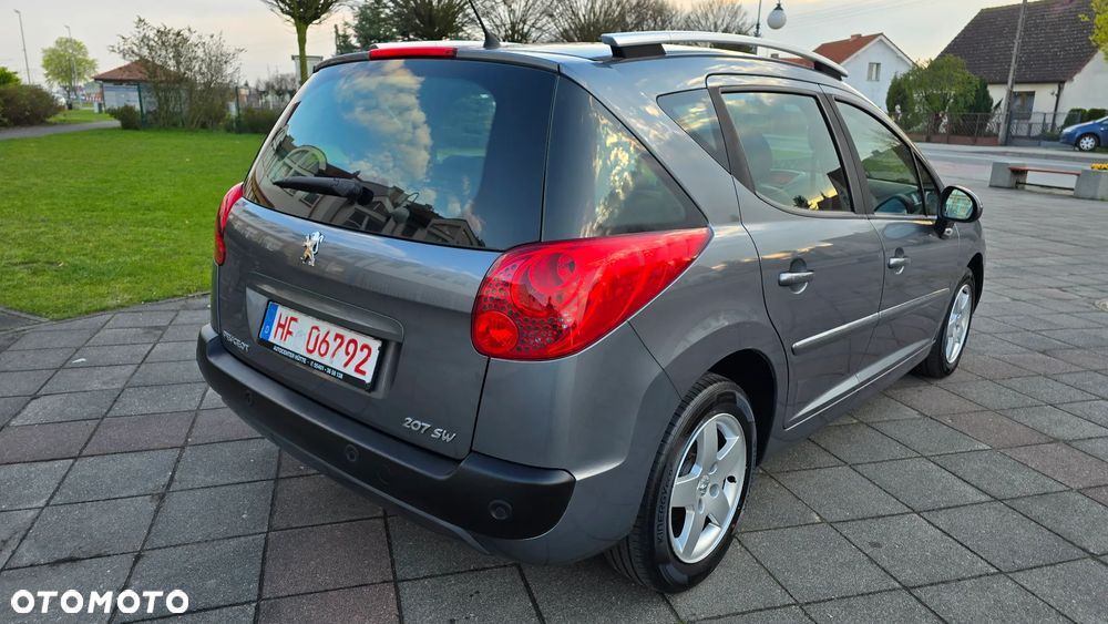 Peugeot 207 - 5