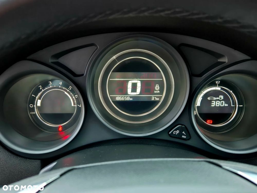 Citroën C4 BlueHDi 120 Stop&Start Shine - 19